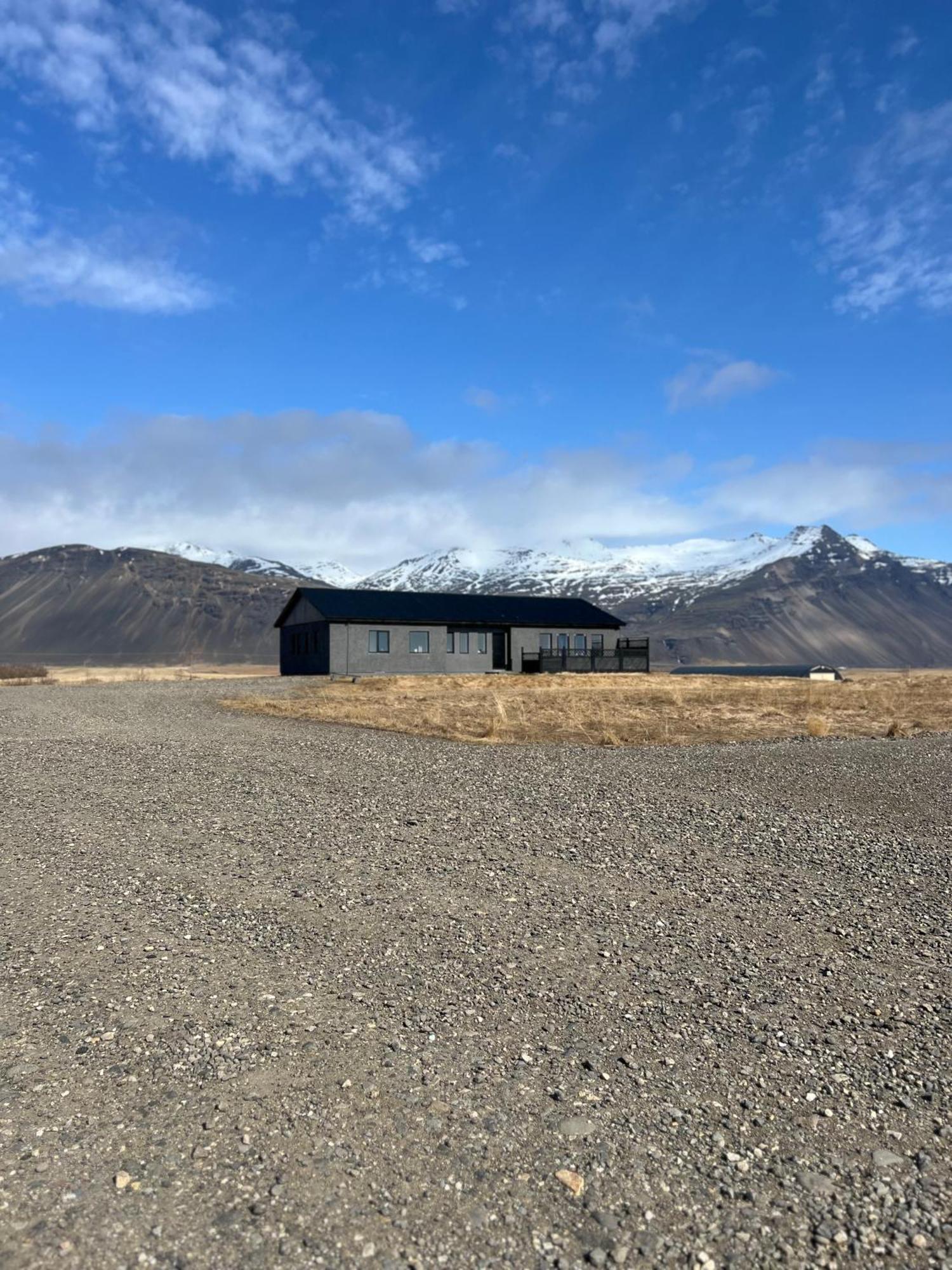 The Greyhouse "Small Apartment" Höfn Екстериор снимка